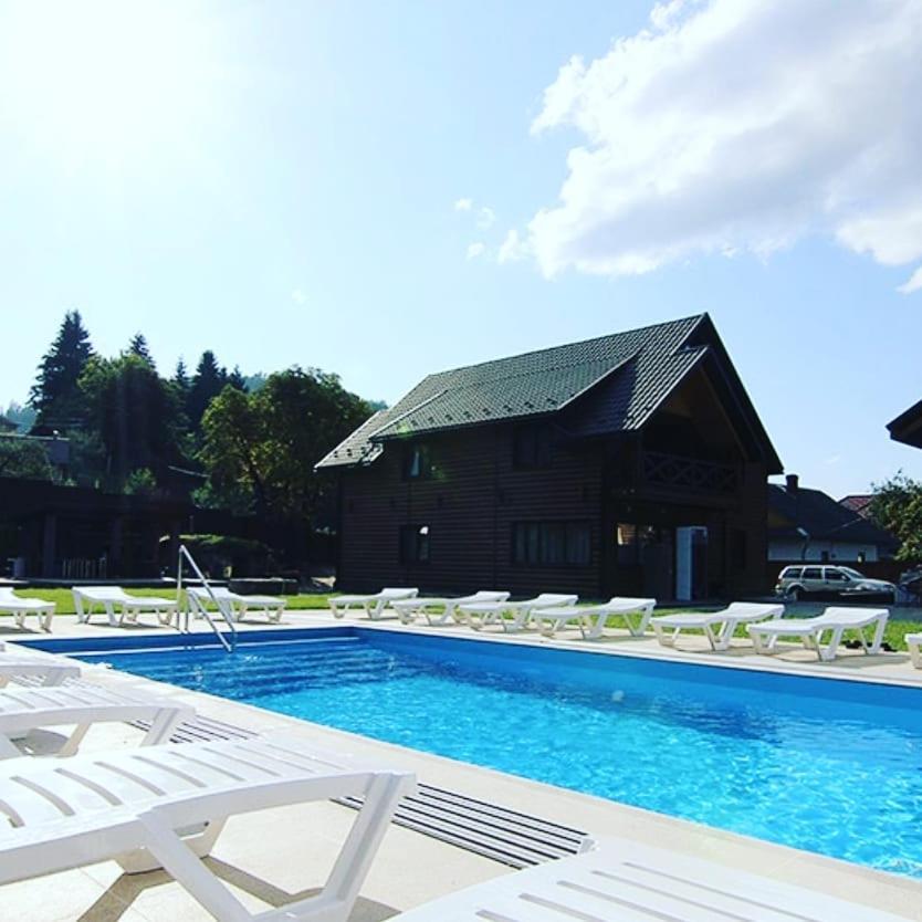 Villa Paraiso Karpaty Tesnitska Εξωτερικό φωτογραφία